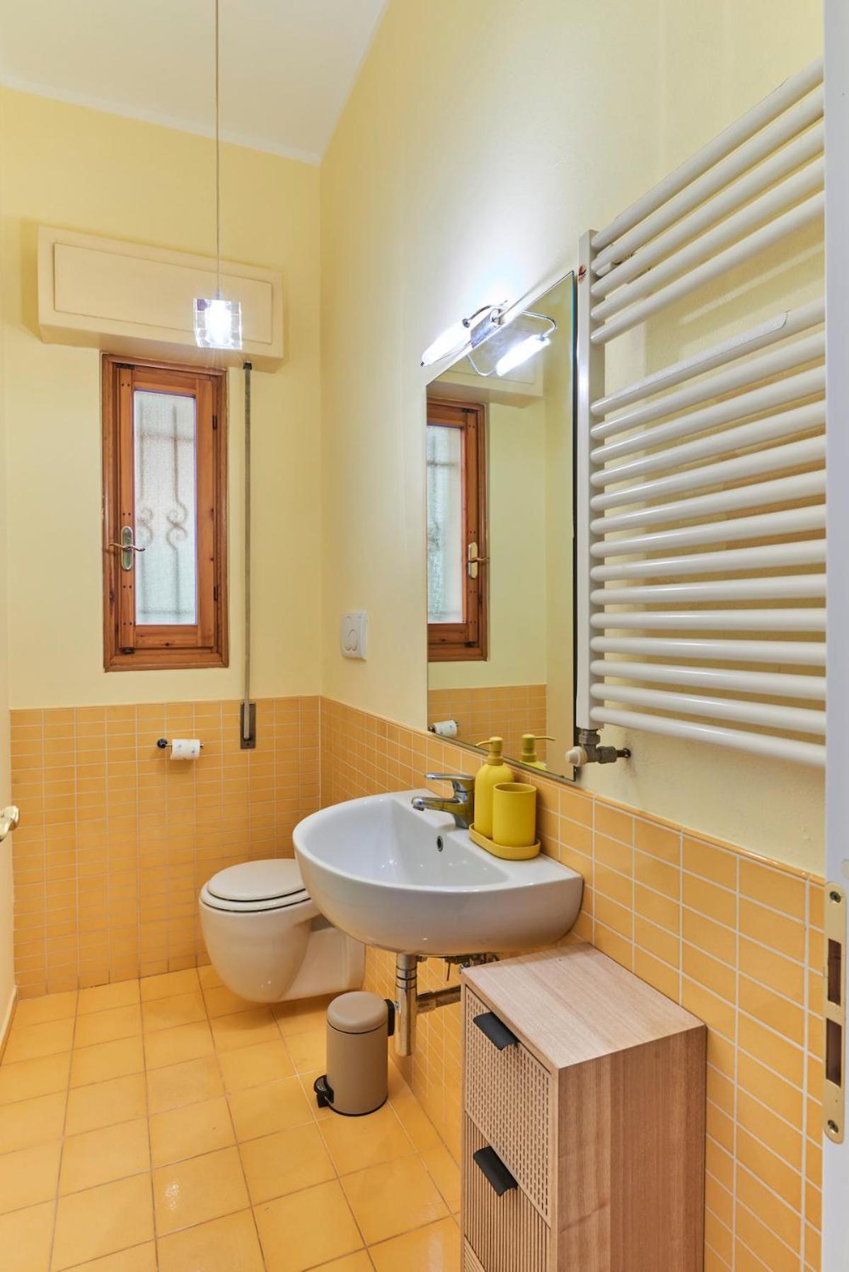 Vill'etta, The Artist's Appartement